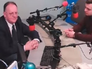 Dr Krzysztof Piekarski: PO jest trochę jak modliszka, zjada partnera z którym się lubiła