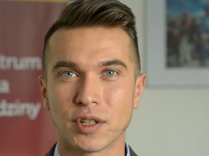 Muzułmanin napisał do prawicowego portalu. Odpowiedź: "Prezes Ośrodka Monitorowania jest złodziejem"