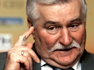Wałęsa niczym wieszcz. Skąd on bierze te rymy?!