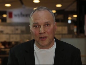 "Taśmy Kaczyńskiego" komentują dziennikarze i internauci: "Co za kapiszon", "Może będzie coś w 2 odcinku"