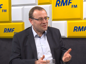 Prof. Dudek: Większość aparatu odziedziczonego po PRL była niechętnie nastawiona do ekipy Olszewskiego