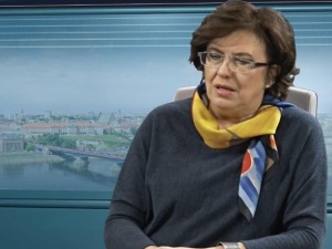 Jakubowska: "Byłabym wdzięczna, gdyby p. Romaszewska uświadomiła nas z czego jeszcze..."