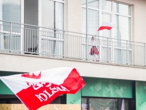 Rząd planuje przygotować specjalny pakiet dla Polaków na emigracji