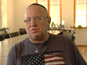 Jarosław Papis: "Polacy pomagali z pistoletem przy głowie. Świat na wołania o pomoc milczał"