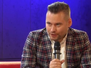 Stanowski o nowej okładce "Wysokiech Obcasów: "Tam pracują osoby chore na głowę i może coś jeszcze"