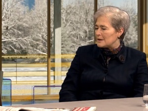 Petrowa: Nie rozumiem oburzenia na "bezdzietnego polityka". A gdy bezdzietne feministki wchodzą do szkół?