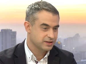 [Video] Gawkowski [Wiosna]: "Każda polska gmina powinna mieć Kartę LGBT+"