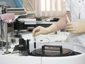 GIS ponownie ostrzega: Salmonella w kiełbasie i mięsie garmażeryjnym