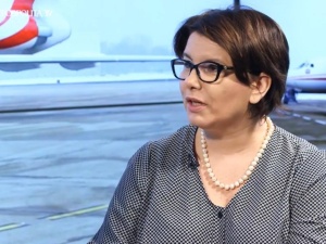 Tłumaczka Tuska o Smoleńsku i zachowaniu byłych prezydentów