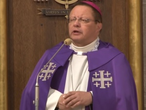 Gorzka refleksja bp. Rysia: Roztrwoniliśmy charyzmat celibatu. Mieliśmy prowadzić do Boga, a zgorszyliśmy