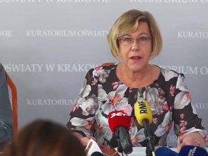 B. Nowak: Podczas nieobecności nauczycieli, decyzję o klasyfikacji podejmują wszyscy obecni lub dyrektor