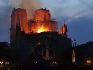 Co było przyczyną zaprószenia ognia? Kolejne informacje ze śledztwa ws. pożaru Katedry Notre Dame