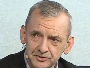 Premier Morawiecki proponuje okrągły stół ws. nauczycieli. Broniarz ma wątpliwości