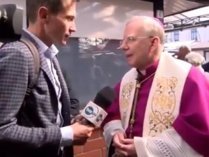 [video] "Te święta trzeba uczcić zwycięstwem PRAWDY". Zobacz życzenia abp. Jędraszewskiego dla TVN
