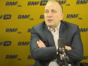 [video] Mazurek: Pan nie potrafi odpowiedzieć bez mówienia o Kaczyńskim? Schetyna: Potrafię. Kaczyński...