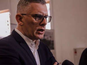 "Nie bądźcie obojętni wobec złego człowieka i jego sądowej hucpy". Cenckiewicz broni K. Wyszkowskiego