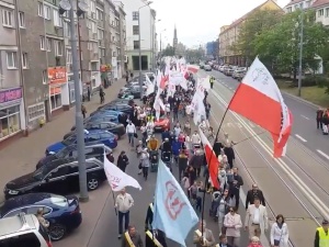 [video] W Szczecinie odbył się Marsz dla Życia. 18 tys. uczestników