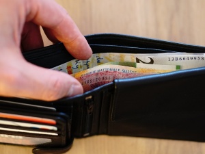 W przeddzień 15. rocznicy wstąpienia Polski do Unii Polacy mają 3/4 średniego dochodu obywatela UE
