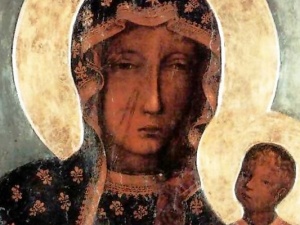"Obrońcy demokracji" masowo profanują wizerunek Matki Boskiej. Z symbolami innych religii też spróbują?