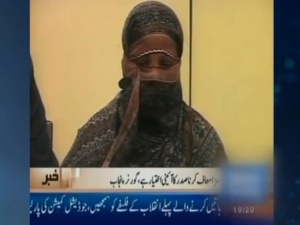 Asia Bibi opuściła Pakistan. Jest już w Kanadzie, która przyznała jej prawo pobytu