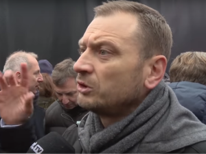 [Wideo] Skandaliczne zachowanie posła Nitrasa - przerywał wywiad w TVP Info