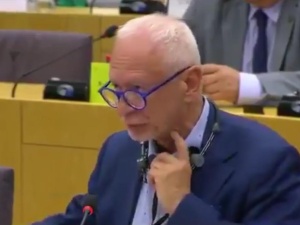 [video] Tak Boni dziękował Timmermansowi i apelował o zaangażowanie KE w polskie sprawy