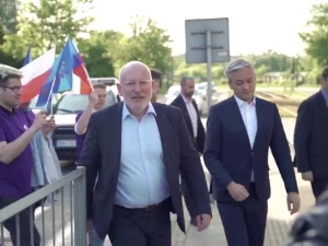 Timmermans na spotkaniu Wiosny: "Walczyłem z obecnym polskim rządem przez ostatnie 3 lata, ponieważ..."