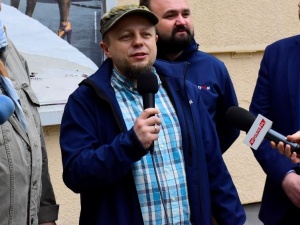 [video] Cezary Krysztopa o zniszczeniu plakatów "TS": "Gdzie są obrońcy wolności artystycznej?"