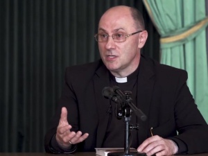 Episkopat: "Musimy zbudować system zgłoszeń, by osoby poszkodowane wiedziały, że mogą się zgłosić"