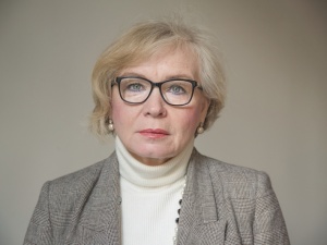 M. Ochman ["S"] o strajku fizjoterapeutów: Rządzący przyznają podwyżki silnym grupom, pomijając słabsze