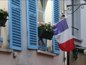 Wyniki exit poll: We Francji wygrywa partia Marine Le Pen