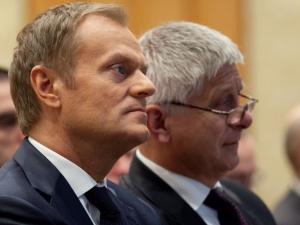 "Przewaga PiS-u nie budzi mojego zdziwienia. Mówię to bez satysfakcji". Tusk komentuje wyniki wyborów