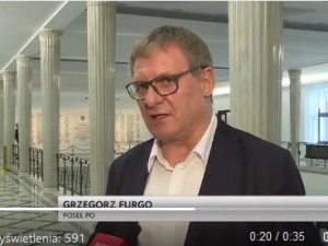 [Video] Poseł PO o starciu z PiS: „Walka pancernika z kutrem rybackim”