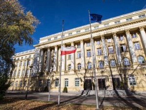 Sasin, Dworczyk, Gliński, Witek... są przecieki w sprawie rekonstrukcji