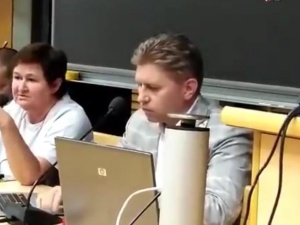 M. Środa: "Muzułmanie nie jedzą wieprzowiny, co by ograniczyło hodowlę, to by poprawiło klimat w Polsce"