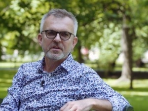 Wojciecha Tochmana zwolniono z GW mailem. Komentują Cezary Gmyz i Piotr Semka