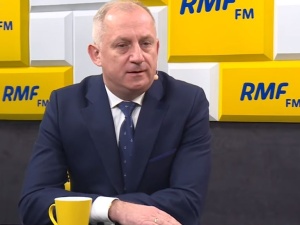 Rolnicy mogą zapomnieć o spokojnych żniwach. Neumann: "Nasi posłowie wakacje spędzą na polskiej wsi"