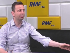 [video] Kosiniak-Kamysz: "Działacze PO spędzą wakacje na wsi? Przyjmiemy ich tam chlebem i solą"