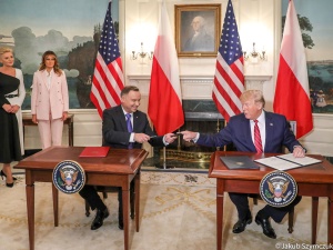 Ważna umowa gazowa podpisana. „Pod kierownictwem Trumpa nasze narody rozpoczęły strategiczny dialog”