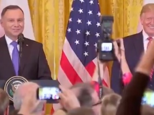 [video] Stosunki pomiędzy Dudą i Trumpem wykraczają poza protokół. "Sto lat" dla prezydenta USA