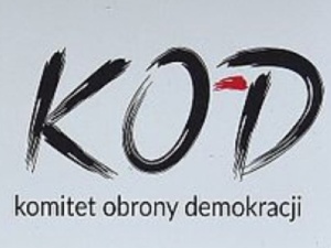 Przewodniczący KOD-u rezygnuje ze stanowiska. "Zapłaciłem wysoką cenę"