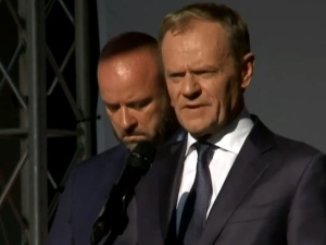 „Fakt”: Ogromna odprawa Tuska. Szef Rady Europejskiej może także liczyć na dodatek przejściowy