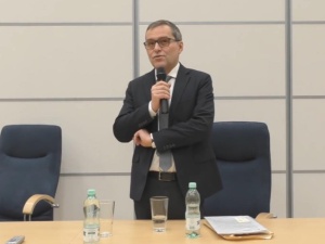 Gmyz kpi: "Francuzi i Niemcy zaprezentowali atrapę następcy Eurofightera, na razie ze sklejki..."
