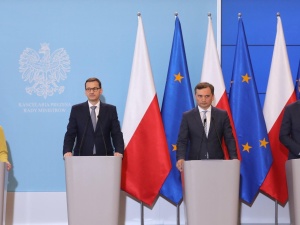 Premier: "Temat lichwy dotyczy wielu ludzi w Polsce, a ofiarami tego procederu są często osoby..."