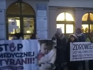 Szpital, w którym odłączono od aparatury małego Szymonka: "Tajemnica lekarska"