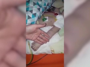Dramatyczny wpis na blogu Szymonka: "Rodzice zostali w bestialski sposób oszukani. Odchodził Sam"