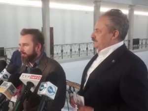 Jakubiak i Liroy zakładają własną partię. MOCNE słowa liderów