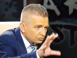 [video] Arłukowicz drwi z patriotycznych awatarów: "Mamy takiego wilka z takimi oczami. Husaria. Wyklęci"