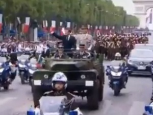 [video] Tak Francuzi wygwizdują nielubianego prezydenta Macrona podczas Dni Bastylii