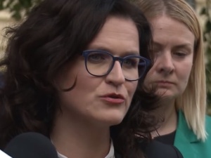 Gdańsk. Był rydwan za 150 tysięcy, teraz stół za... 133 tysiące. Płażyński: "Niech mnie ktoś uszczypnie"